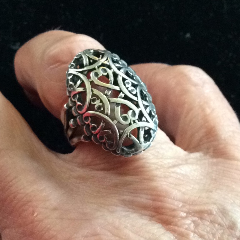 Filigree silver ring